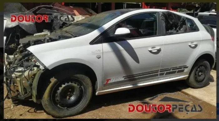 Sucata Fiat Bravo T-jet 2013