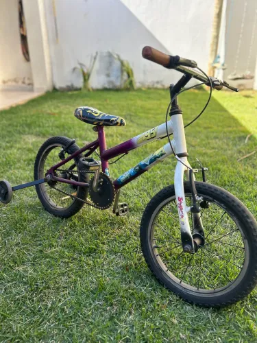 Bicicleta aro 16