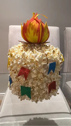 Bolo cenográfico festa juNina ou juLina