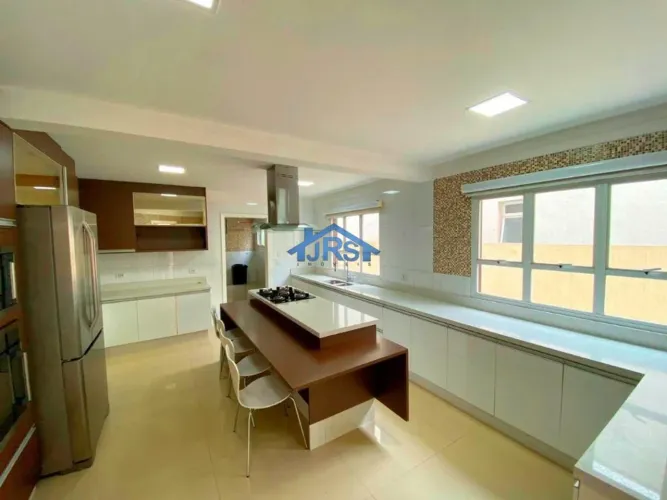 Casa à venda em Barueri, Alphaville Residencial Plus, com 4 suítes, com 515 m², Condomínio