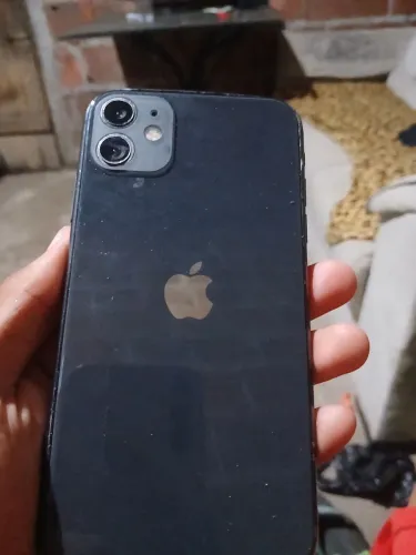 iPhone 11 pv