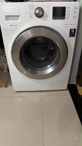 Vendo máquina da Samsung