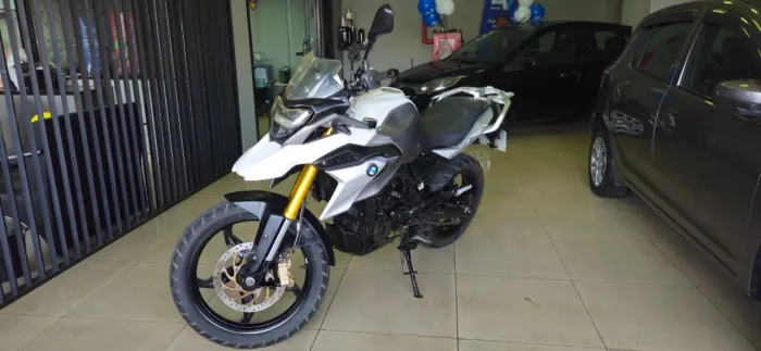 BMW GS 310R OPORTUNIDADE ÚNICA REVUSADA IPVA 26 grátis + Transferência 