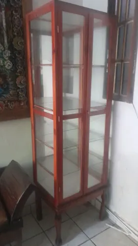 Vendo cristaleira
