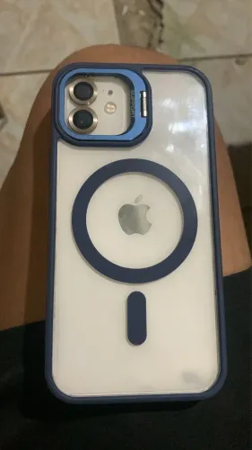 Vendo iPhone 12 branco lindo não tem detalhe nada trocado