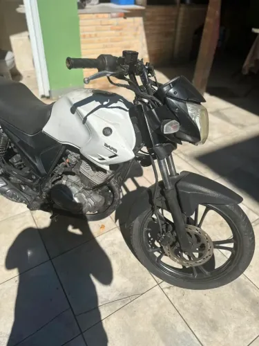 Vendo moto dafra 2013