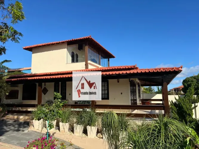 casa de alto padrão em Araruama