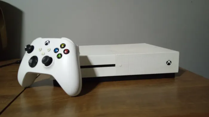Xbox one S + 1 Controle + Cabos