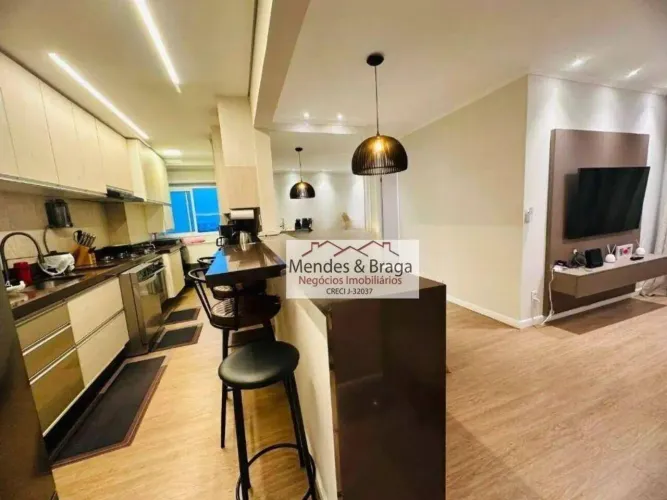 Apartamento com 3 dormitórios à venda, 82 m² por R$ 750.000,00 - Vila Augusta - Guarulhos/