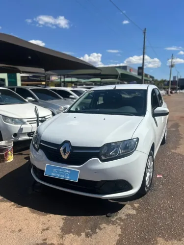 Renault Logan Expression Hi-flex 1.6 8V 4P 2016