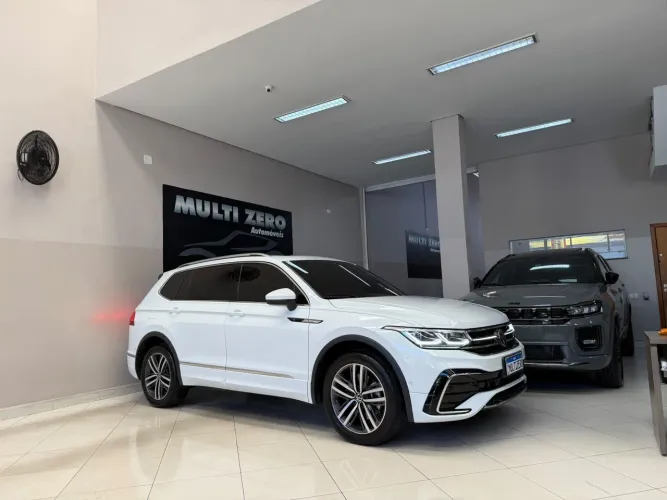 Volkswagen Tiguan Allspac R-line 300 TSI 2.0 2025