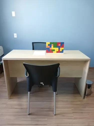 Mesa escrivaninha