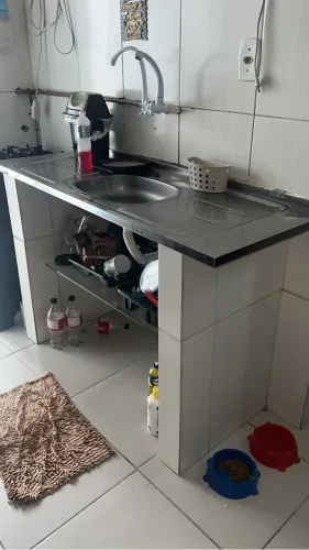 Pia de Cozinha 1,40