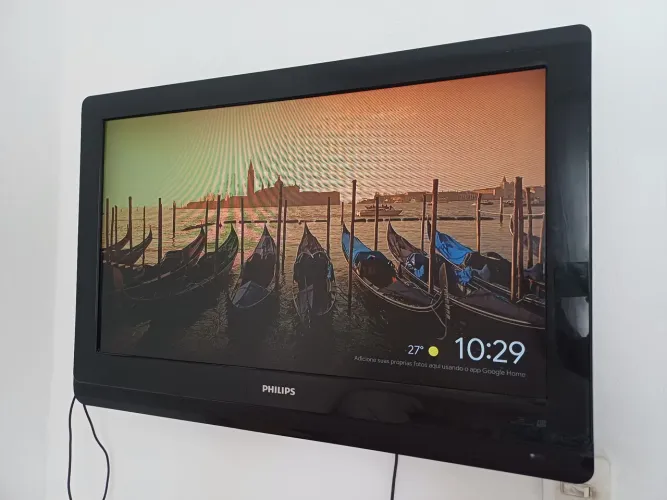 TV Philco 32 Polegadas em Perfeito Estado - Com ou Sem Chromecast!