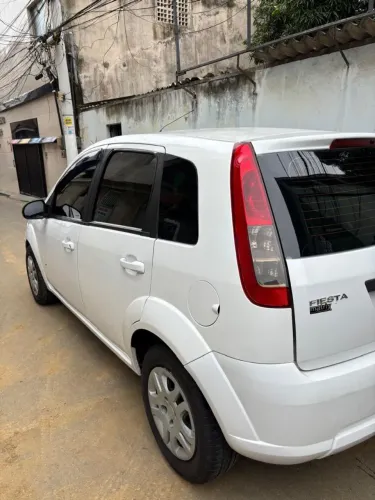 Ford Fiesta S 1.0 8V Flex 5P 2014