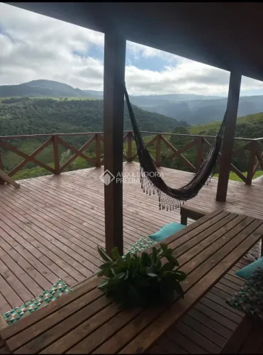 Sítio à venda em Alfredo Wagner/SC - Vista privilegiada e contato com a natureza