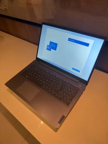 Notebook Lenovo IdeaPad 3 - usado