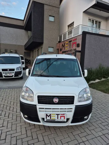 Fiat Doblo Essence 1.8 Flex 16V 5P 2014