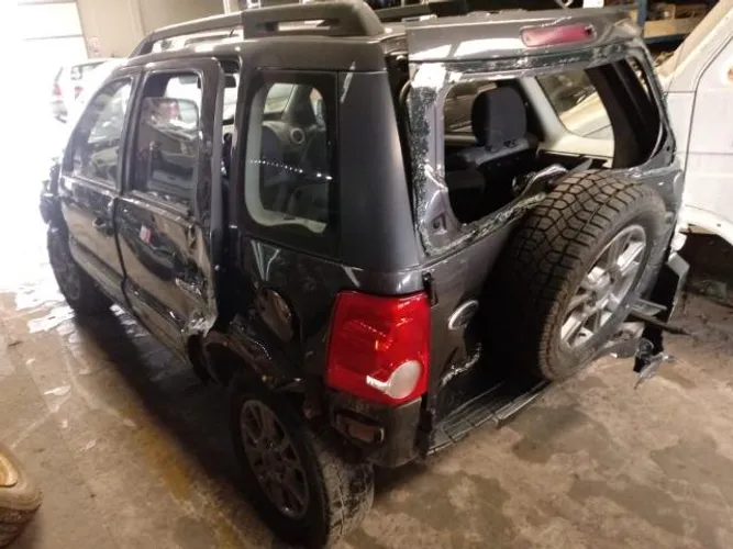 Sucata Ecosport, para retirada de peças