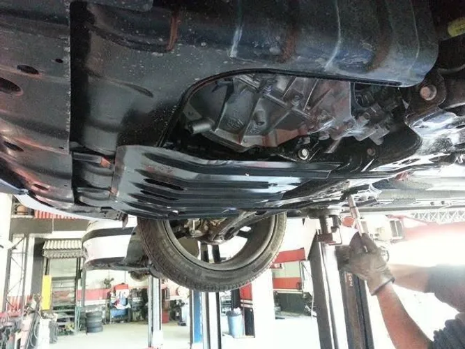 Protetor de Cárter Peito de Aço Para Todos os Carros