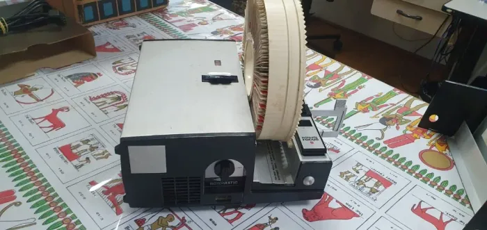 Projetor  Slides  Rotomac