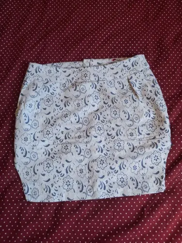 Saia estampada tamanho P 