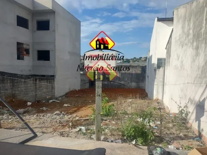 Vende se Lote Inteiro no Estoril em Taubaté.