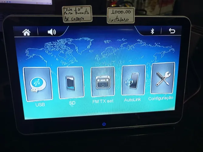 Tela 10" para encosto de cabeça nova instalada