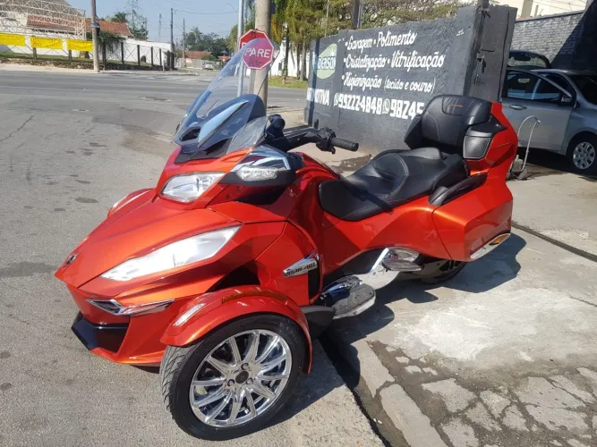 BRP CAN AM SPYDER RT LIMITED 2017 RARÍSSIMO ESSA COR