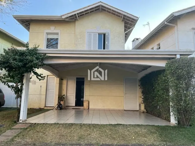 Casa à venda no condomínio Reserva Granja Vianna