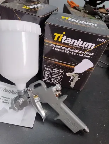 Kit Pistola de Pintura HVLP Titanium 05457
