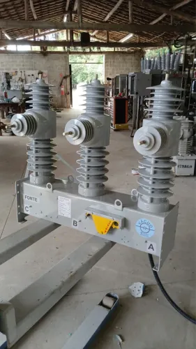 Religador A Vácuo Trifásico Eaton Kyle Nova 38kv/27kv/15kv