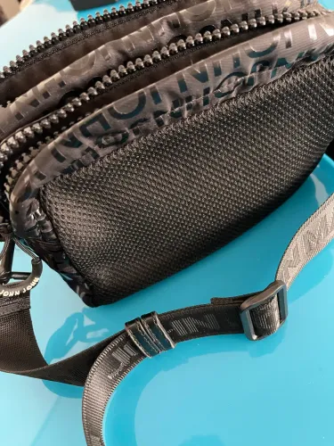 Bolsa de ombro masculina preta 