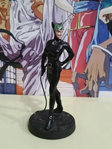 MULHER GATO - EAGLEMOSS (DC COMICS)