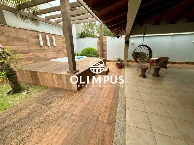Casa em Condomínio Bosque Karaíba no Bairro JARDIM sul em Uberlândia