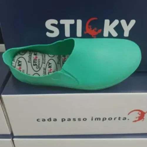 Sapato antiderrapante EPI Enfermagem Feminino verde