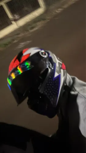 Vendo capacete ls2 usado poucas vezes praticamente novo, 