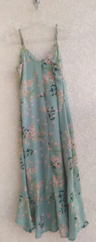 vestidos com pouco uso
