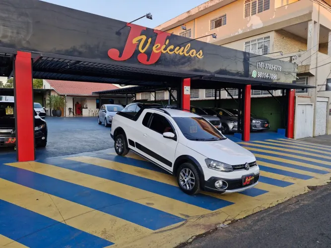 VW SAVEIRO 1.6 CROSS CE 2014 BRANCA 