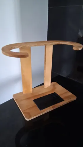 Suporte para Prancha de Surf - Madeira