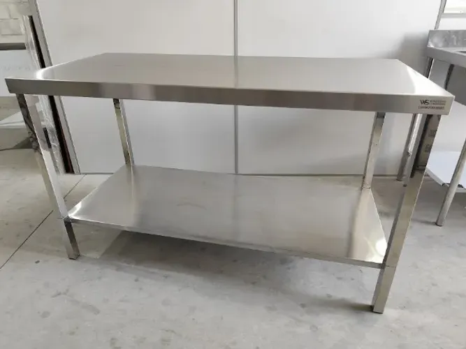 Bancada Inox 1,10m Robusta - Estrutura reforçada