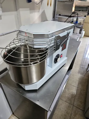 Amassadeira Espiral 5kg Braesi 