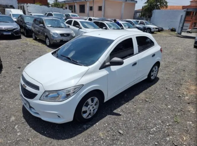 SUCATA DE CHEVROLET ONIX 2018!!
