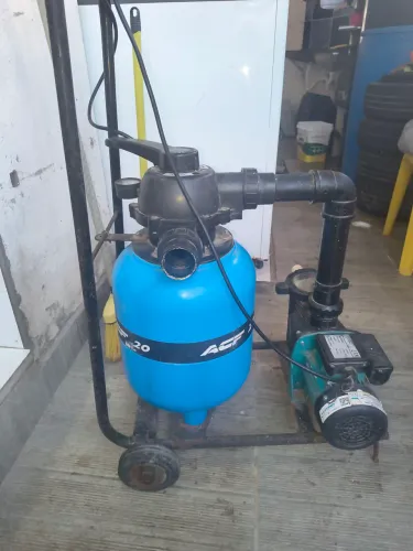 Bomba mais filtro e carrinho