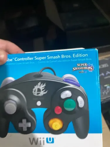 Controle GameCube Super Smash Bros. WiiU Edition - 