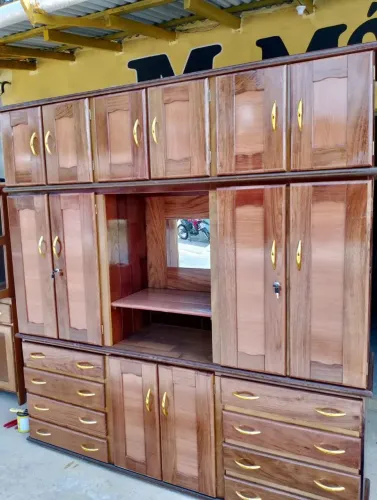 Guarda roupa de casal 6 portas com penteadeira