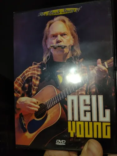 Dvd Neil young - the rock history of (lacrado)