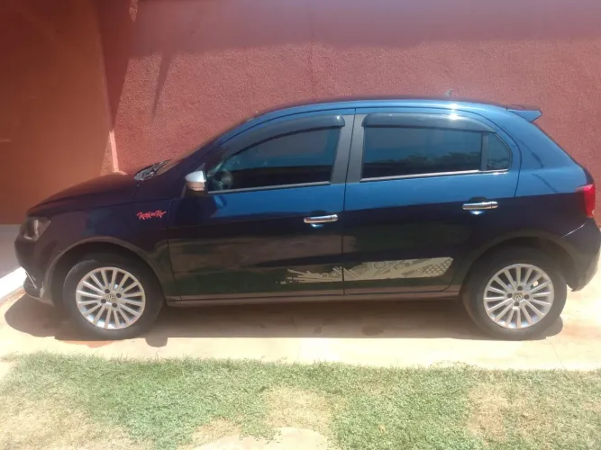 Volkswagen Gol Geração VI Rock IN RIO 1.0 8V MI Total Flex Mec. 4P 2016