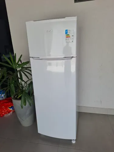 Geladeira Consul 334 litros nova