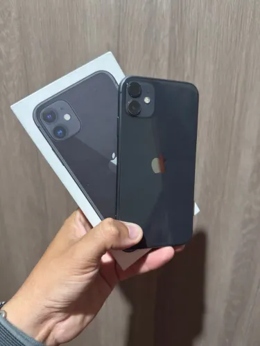 iPhone 11 64g com garantia Kaiser IPhones
